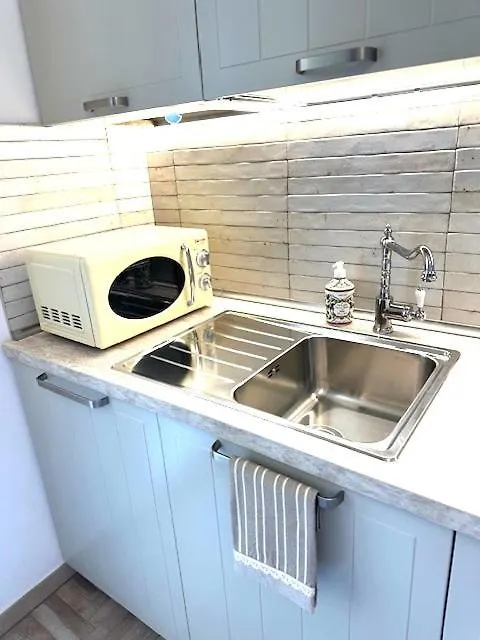 Apartment Brand New !!! Ancient Bologna Centrale Liberty Style Completely Renovated 2025