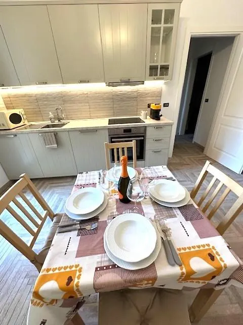 Apartment Brand New !!! Ancient Bologna Centrale Liberty Style Completely Renovated 2025