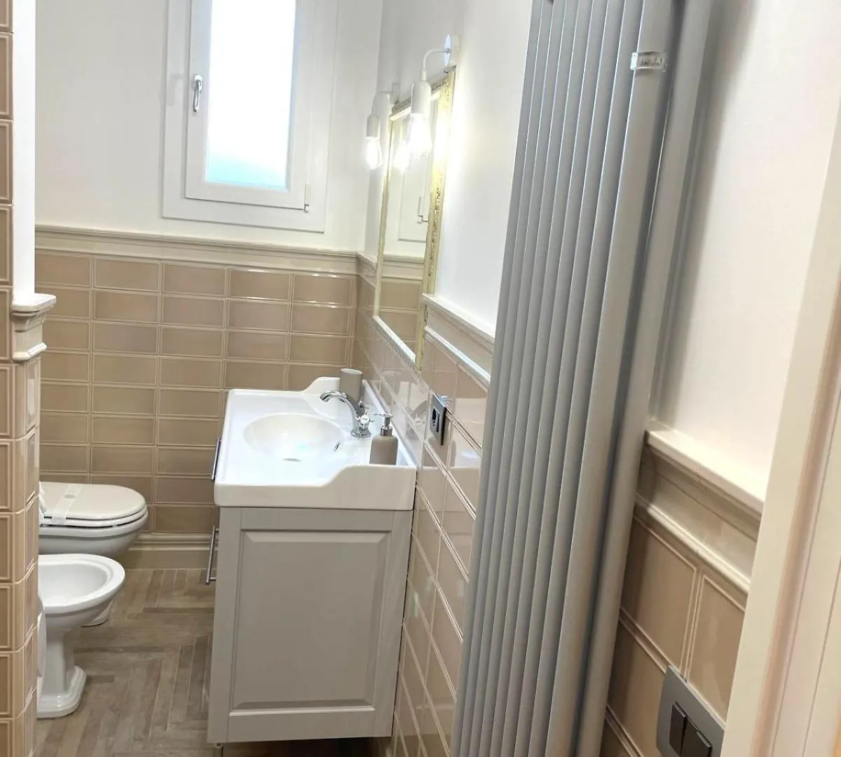 Brand New !!! Ancient Bologna Centrale Liberty Style Completely Renovated 2025