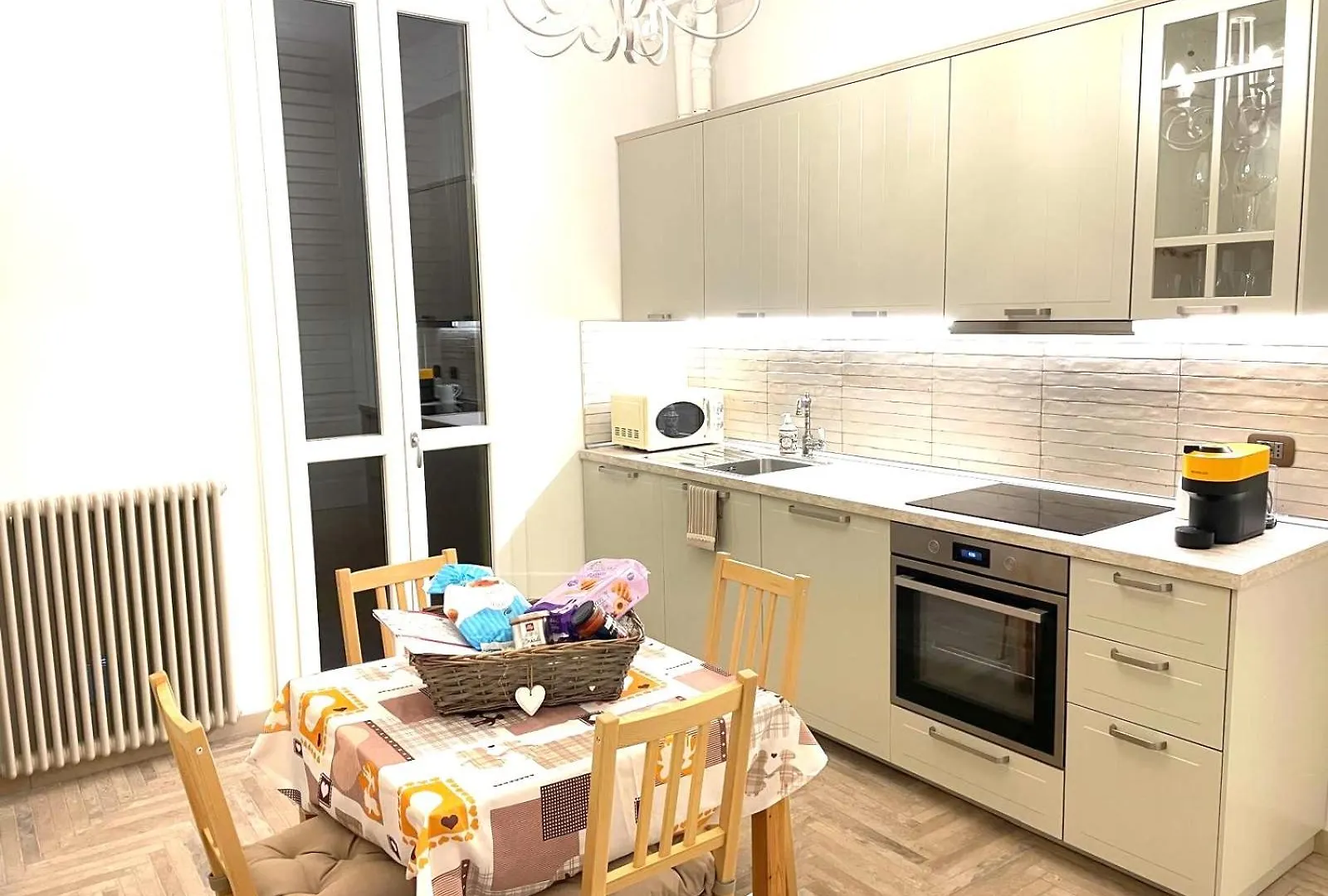 Brand New !!! Ancient Bologna Centrale Liberty Style Completely Renovated 2025 Itálie