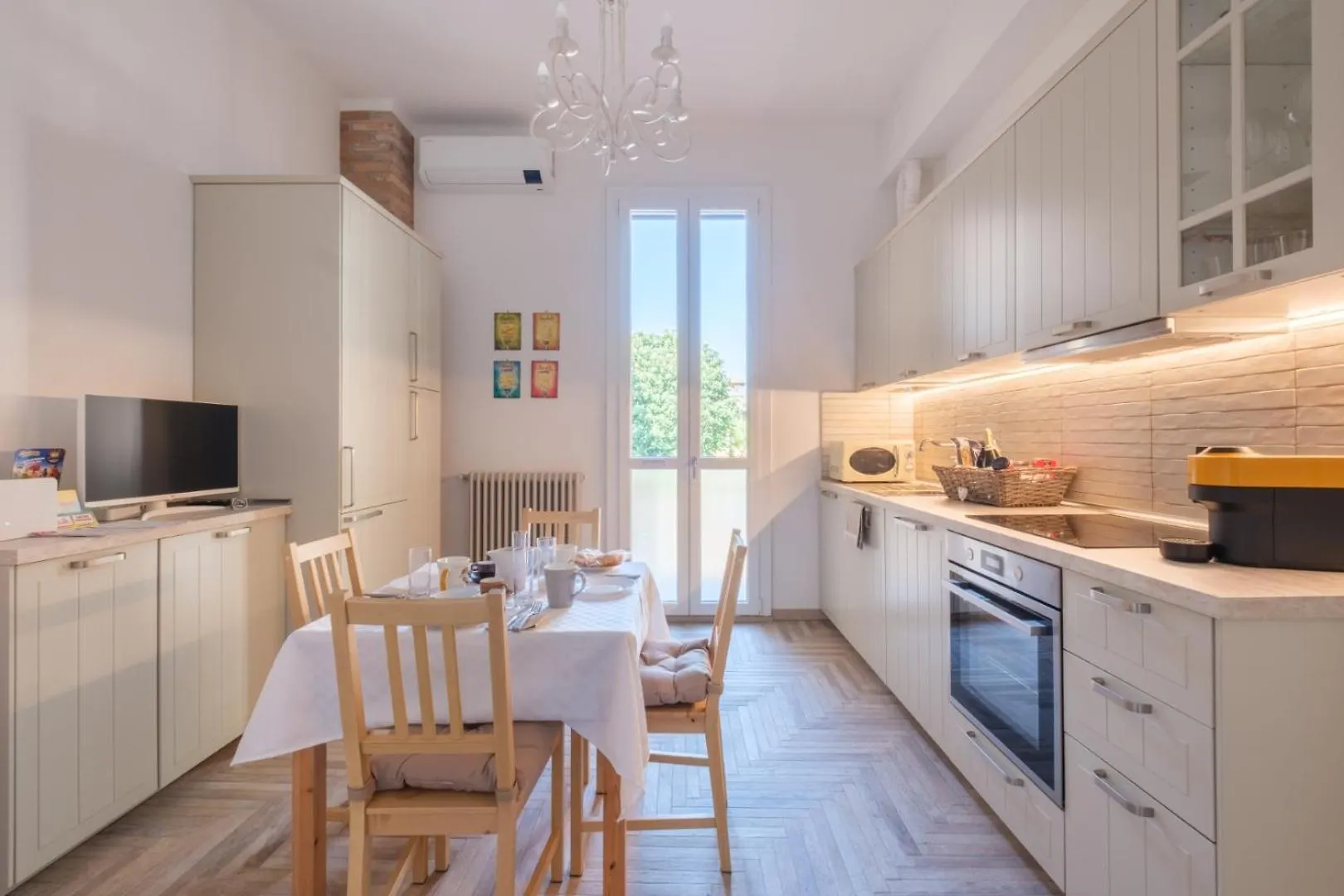 Apartamento Brand New !!! Ancient Bologna Centrale Liberty Style Completely Renovated 2025